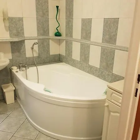 Sloneczny Apartamencik Apartman *